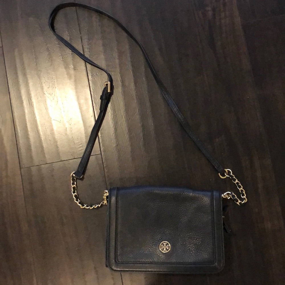 Tory Burch Leather Black cross Body with chain